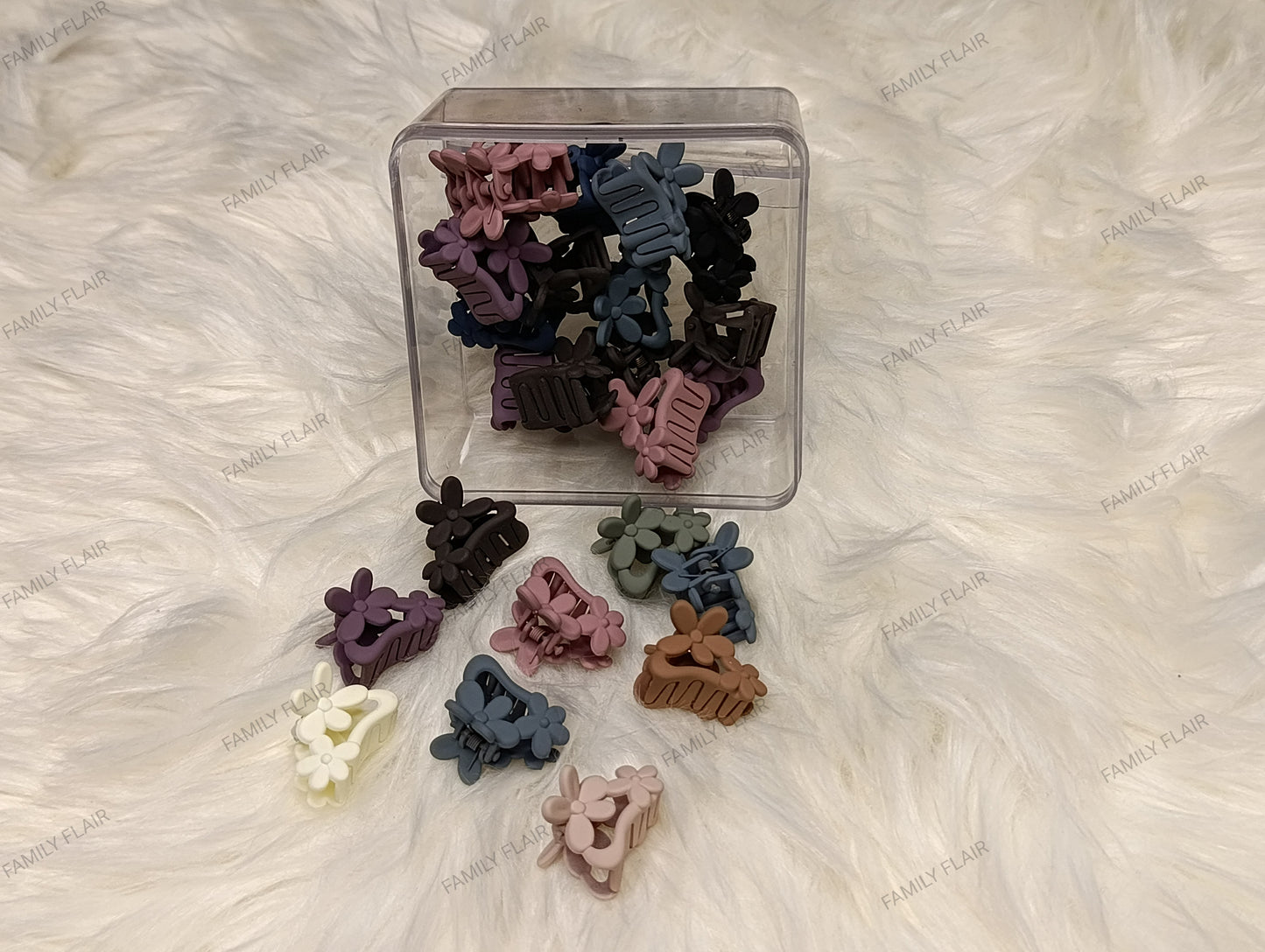 Matte finished hair clips (24pcs)