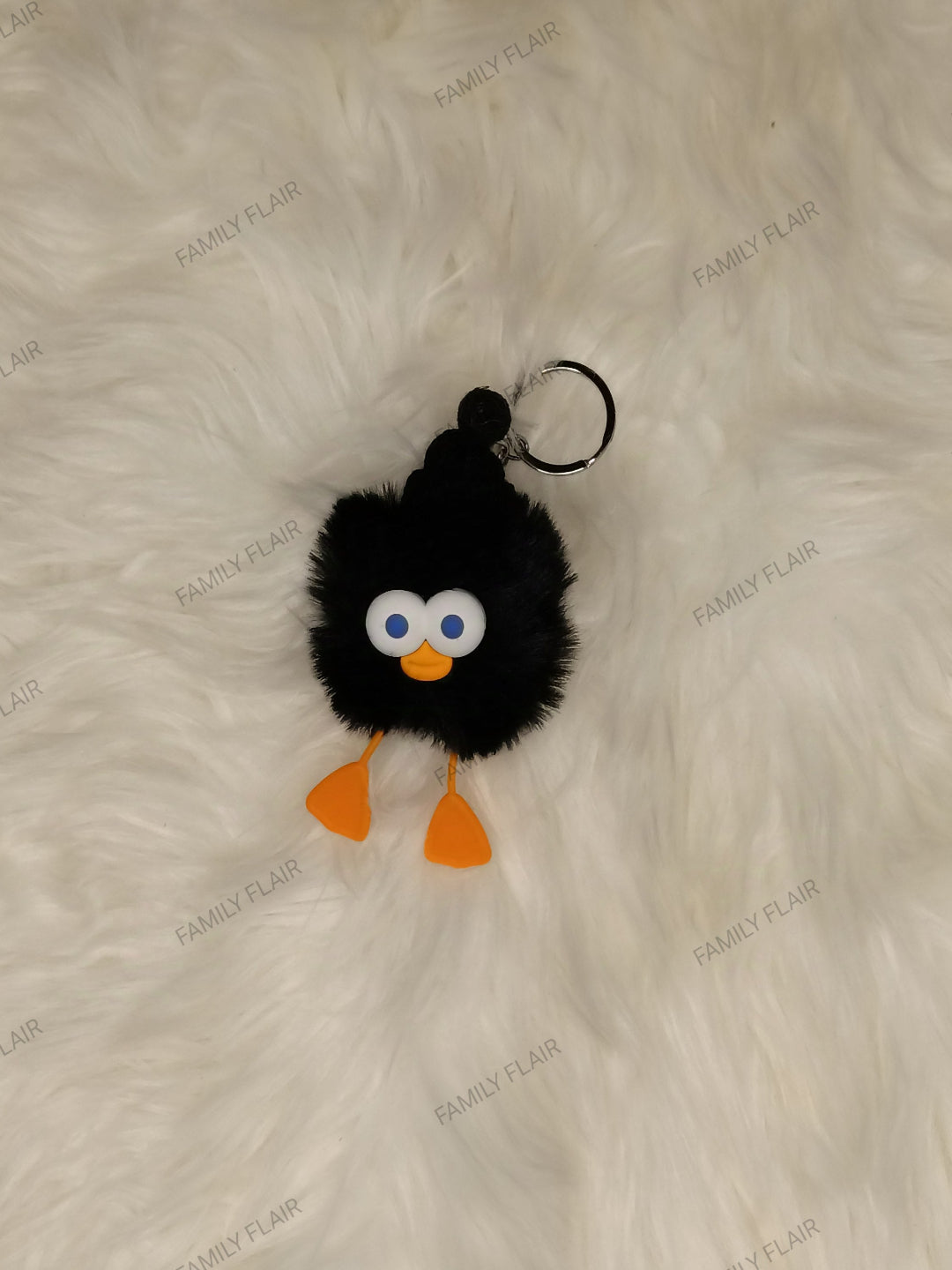 Pom pom keychain