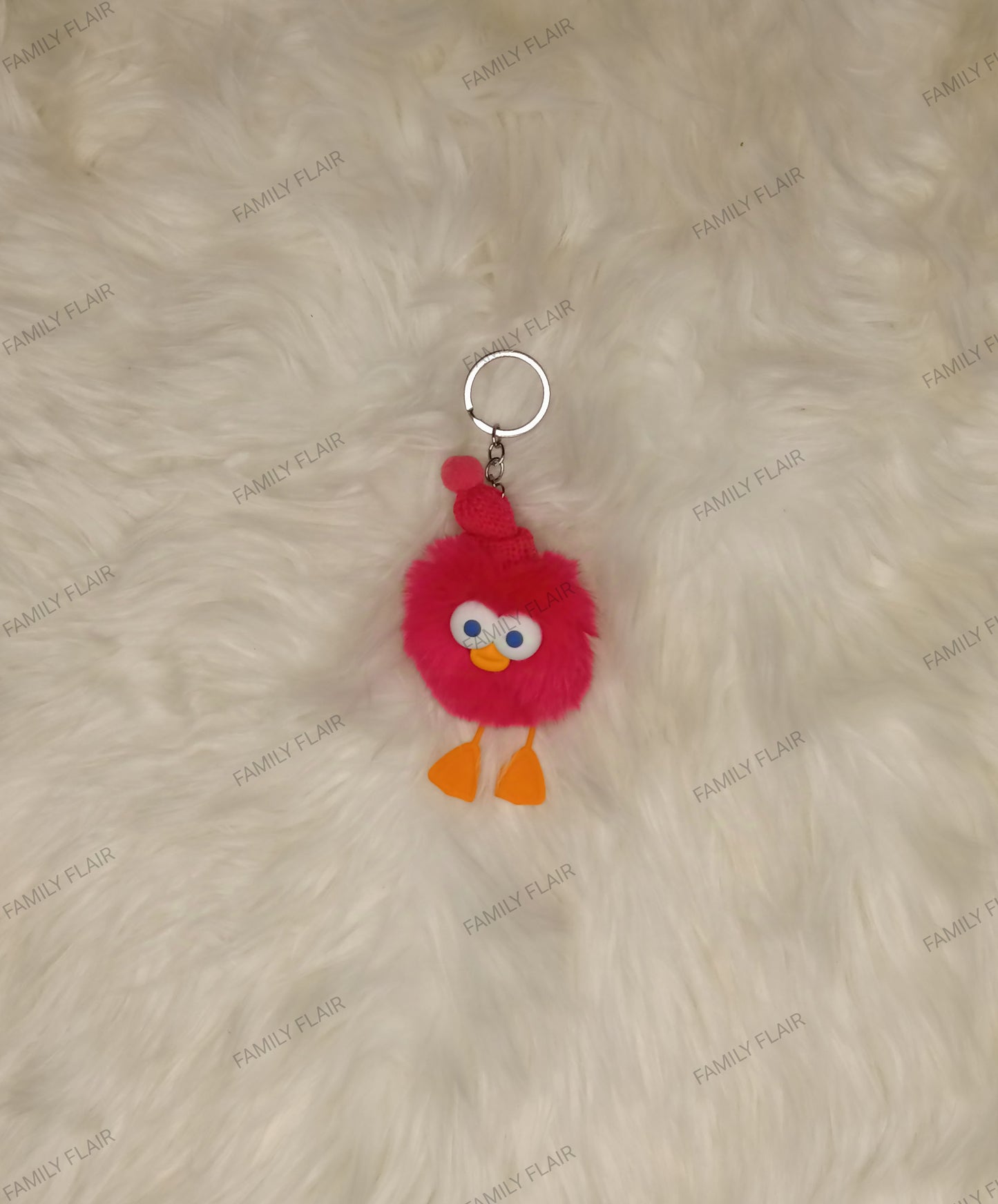 Pom pom keychain